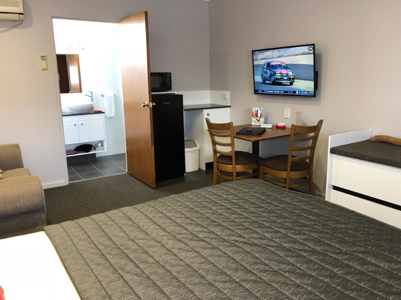 Roydons Motor Inn Tamworth Eksteriør billede